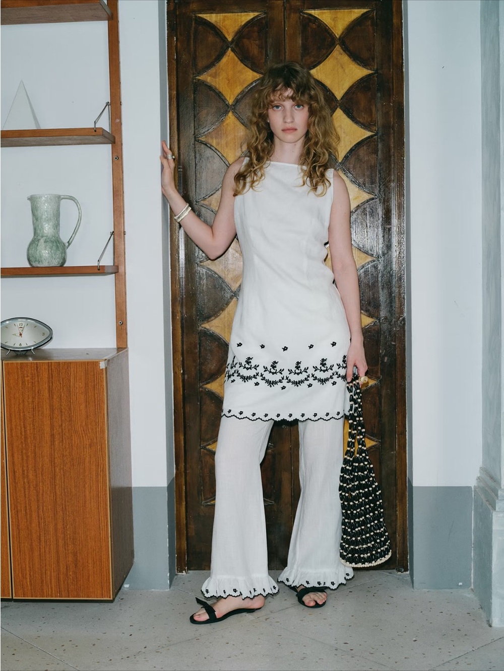 Women’s White Embroidered Sleeveless Tunic & Pant Set
